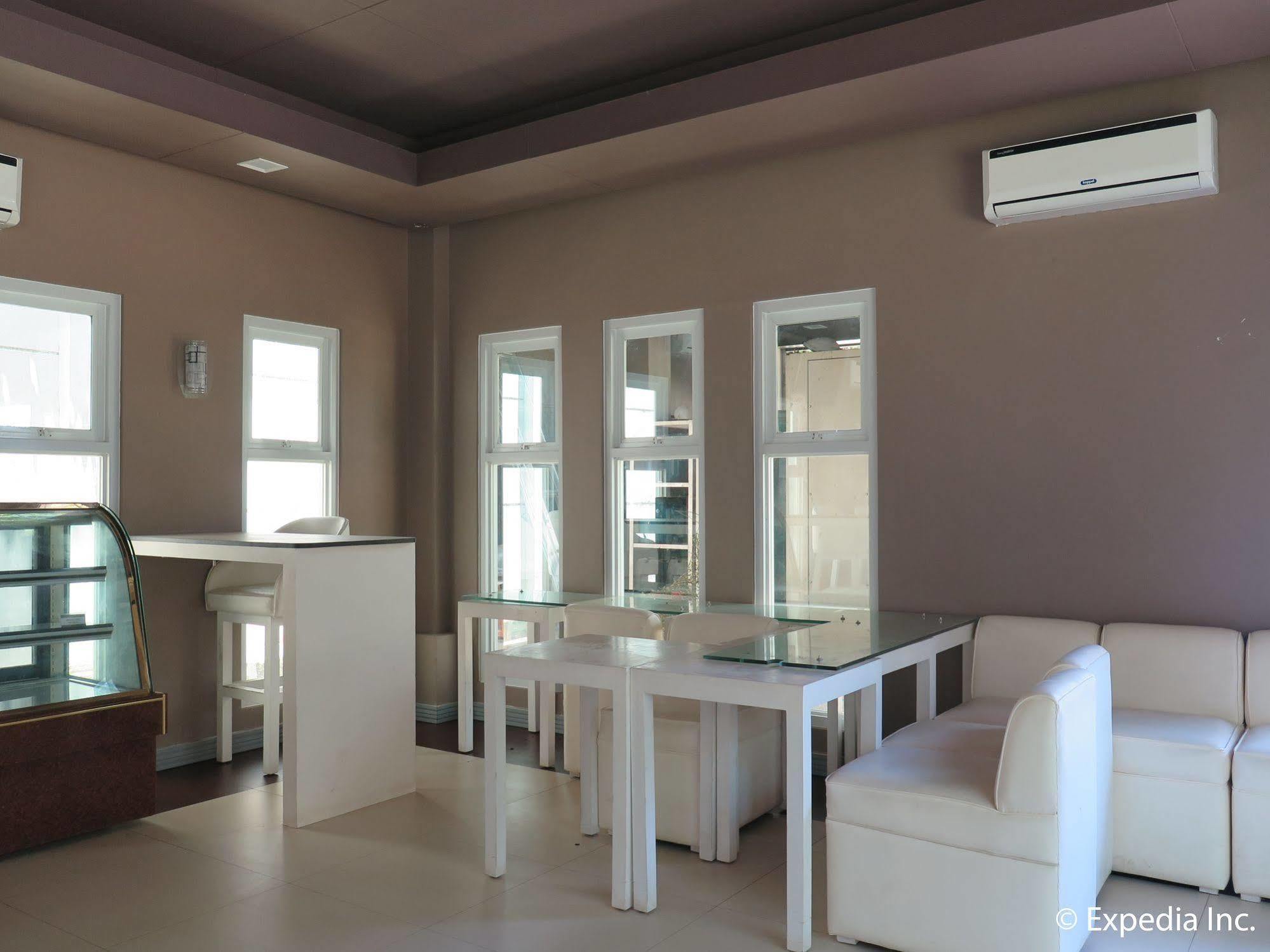 The Lucky 9 Budget Hotel Tagum Экстерьер фото
